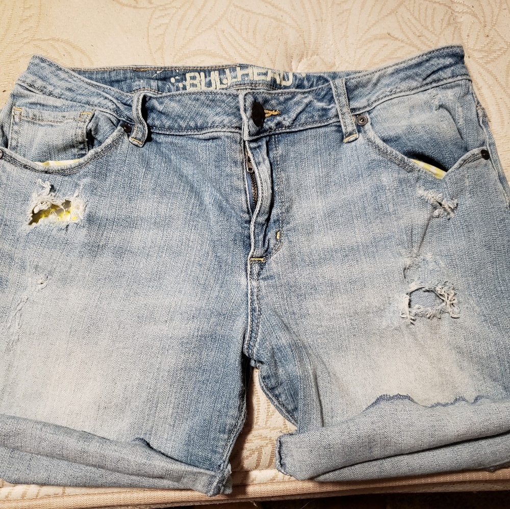 Bullhead shorts